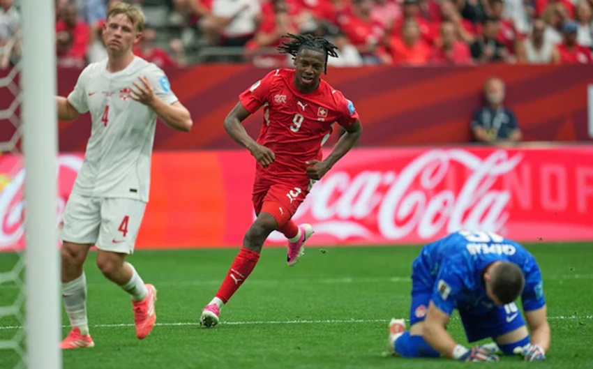 Soi keo tran Thuy Si vs Colombia toi nay