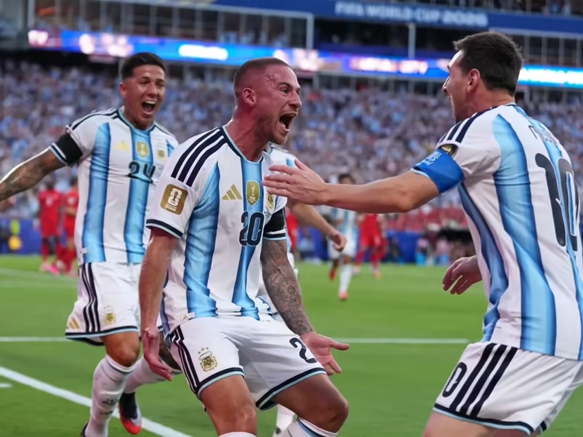 Soi keo bong da Anh vs Argentina